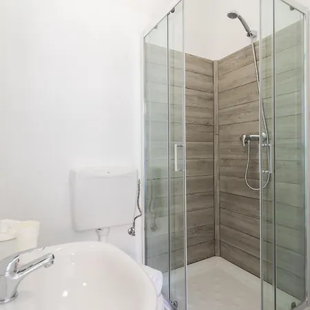 Center Of Πανσιόν